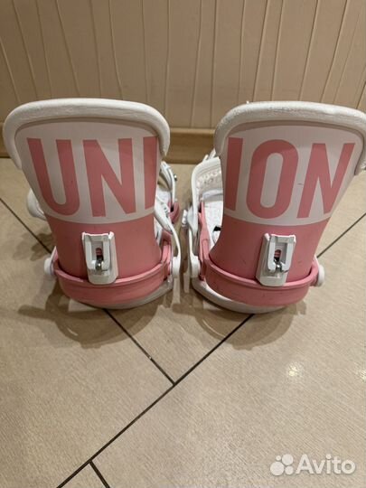 Крепления для сноуборда женские union