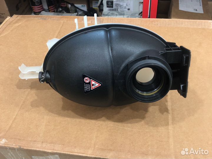 Расширительный бачок A2045000749