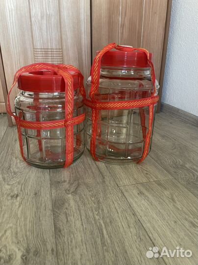 Бутыль 5 л и 9л, банка) с гидрозатвором