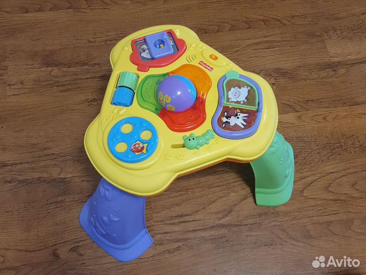 Развивающий столик fisher price