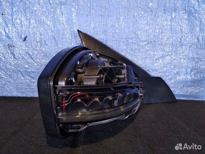 Зеркало правое Discovery Sport