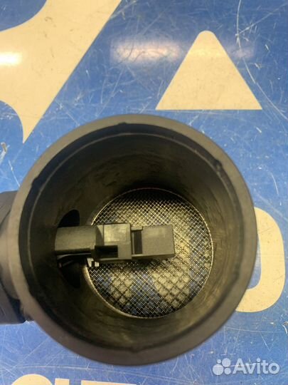 Расходомер воздуха Audi A4 B5 06B133471