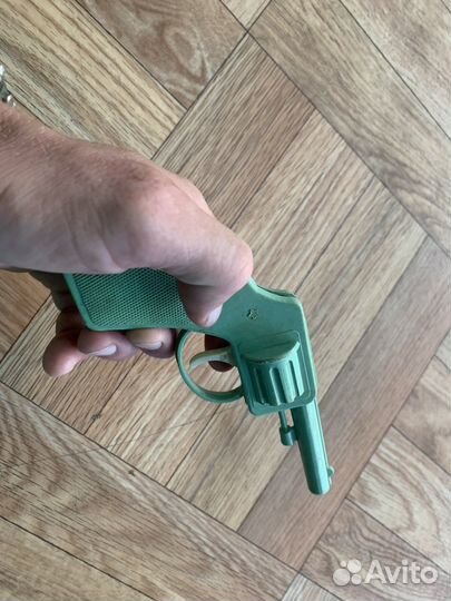 Игрушечный пистолет СССР