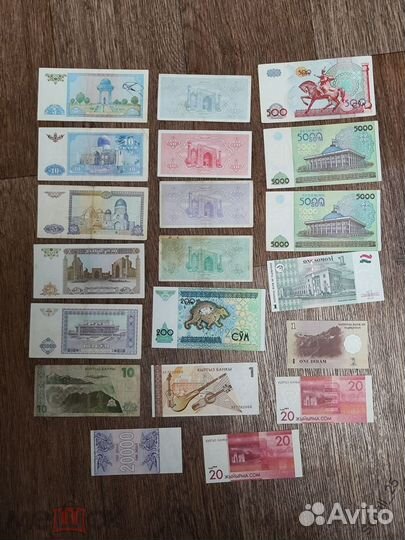 Банкноты снг / 107 штук / Разные страны и номиналы