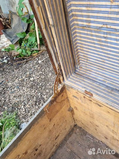 Старинный сундуе