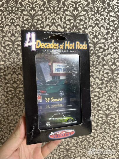 Hot Wheels 4 Decades of Hot Rod 68 Camaro