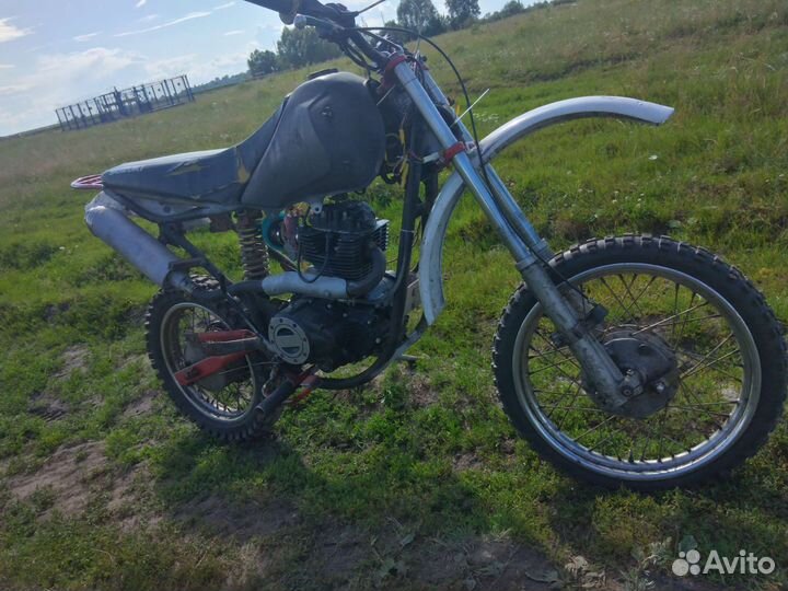 Мотоцикл 250