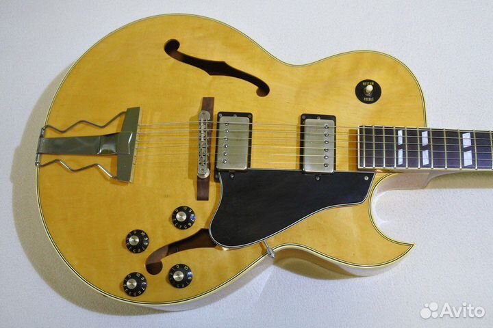 Greco FA-95(Gibson ES-175)