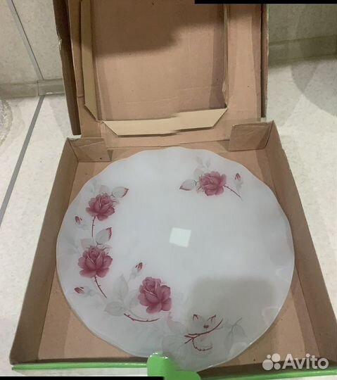 Набор тарелок