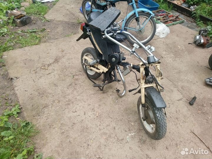 Запчасти на мопеды СССР