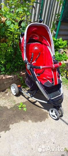 Прогулочная коляска
