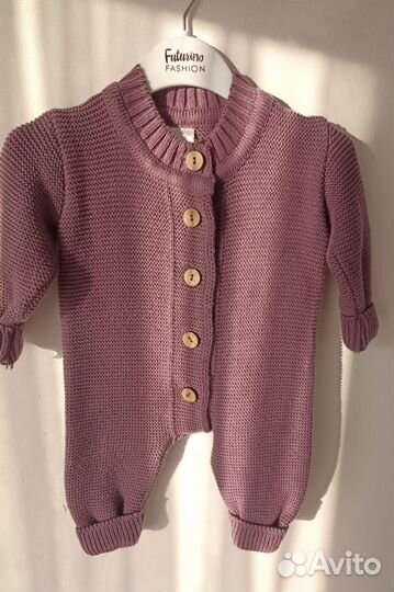 Вязаный комбинезон для новорожденных