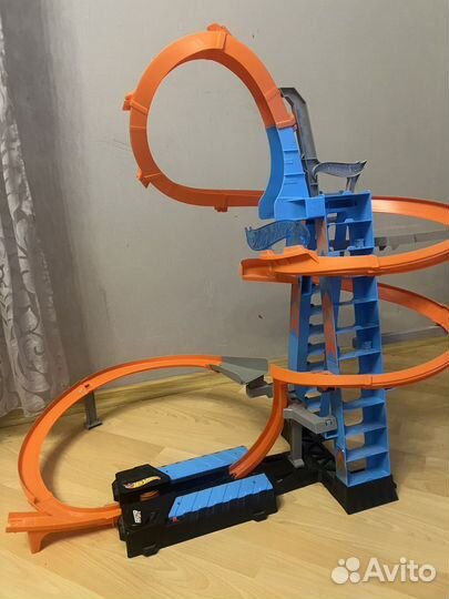 Автотрек hot wheels небесное столкновение Трасса