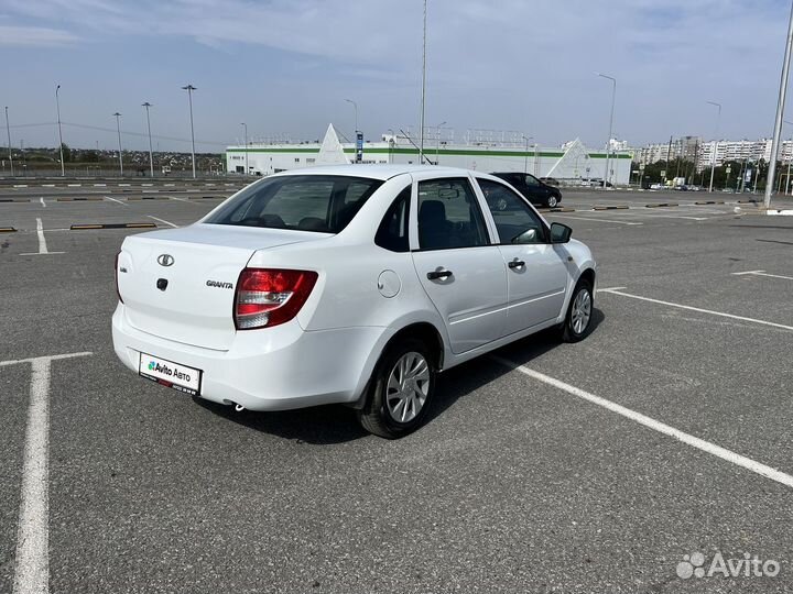 LADA Granta 1.6 МТ, 2015, 139 000 км