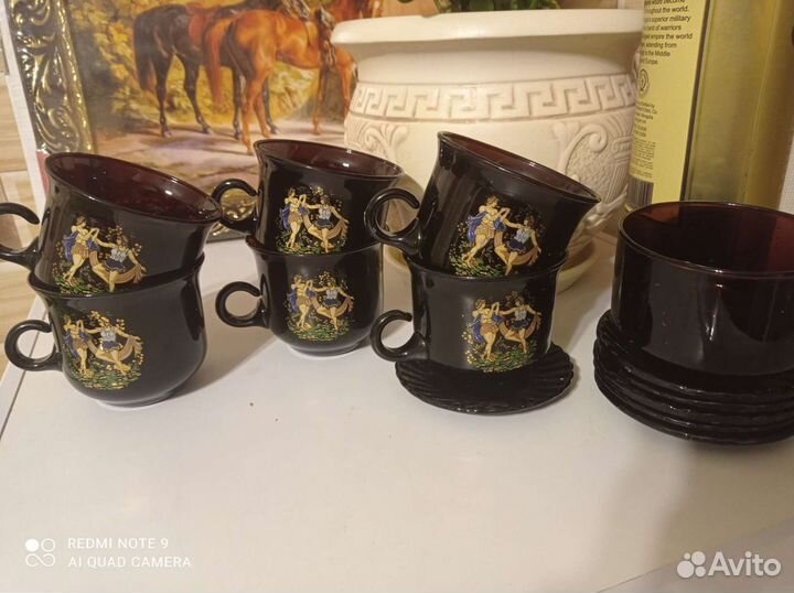 Чайный сервиз на 6 персон