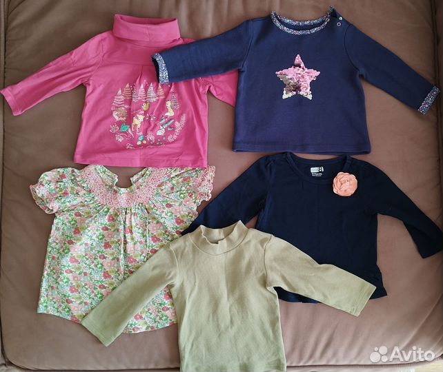 Пакет с детскими вещами