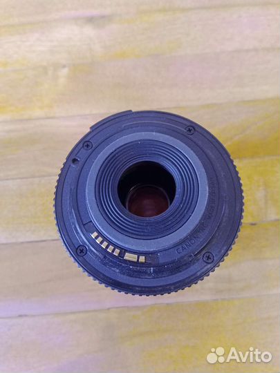 Объектив canon EF-S 18-55mm
