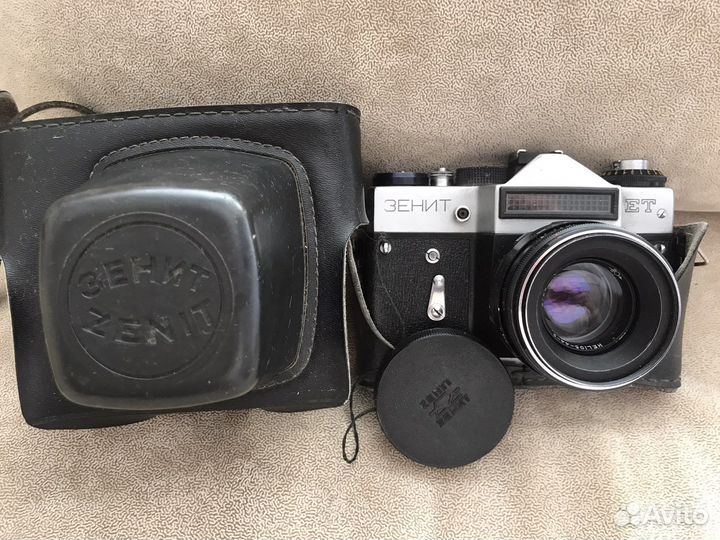 Плёночный фотоаппарат Зенит-ет