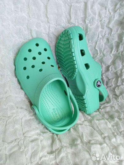 Новые Crocs Classic C13 (30-31) кроксы оригинал