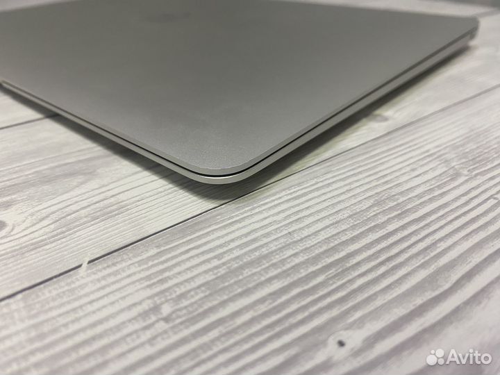 Apple MacBook Air 13
