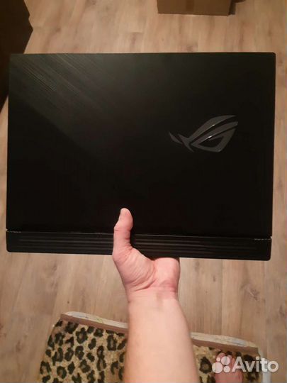 Игровой ноутбук Asus Rog Strix G15