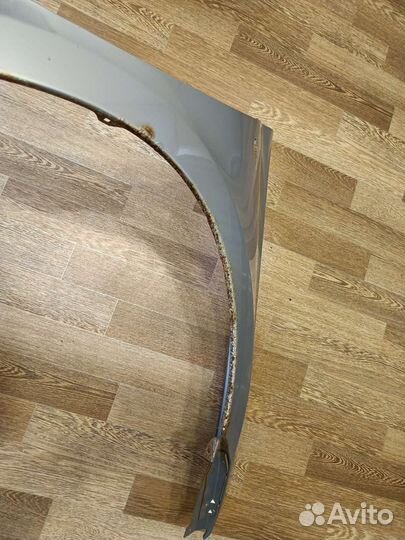 Крыло переднее правое гранта/калина2 цвет Рислинг