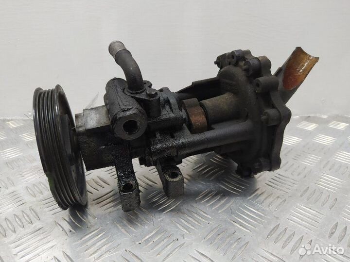 Б/У Б/У Насос гидроусилителя руля С двигателя