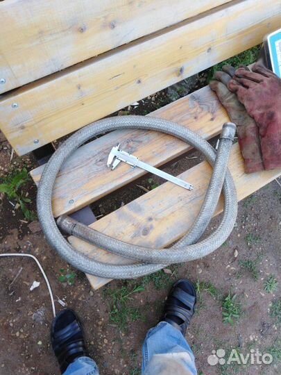 Гибкий нержавеющий металлорукав на выхлопную трубу