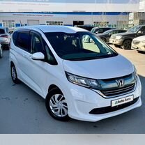 Honda Freed 1.5 CVT, 2017, 59 703 км, с пробегом, цена 1 699 000 руб.