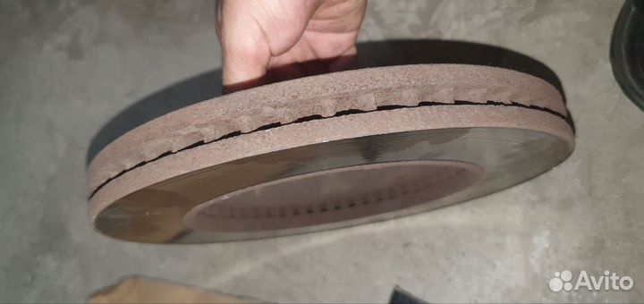 Комплект передних тормозов мазда 6gj