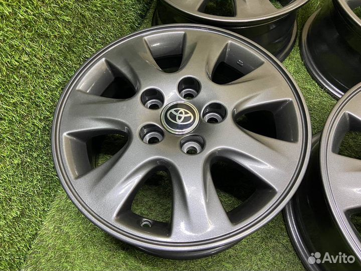Оригинальные диски Toyota R-15