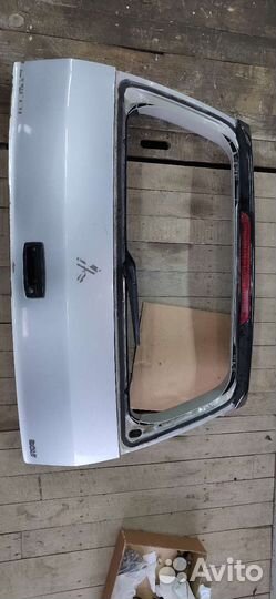 Лансер 9 Дверь багажника, универсал