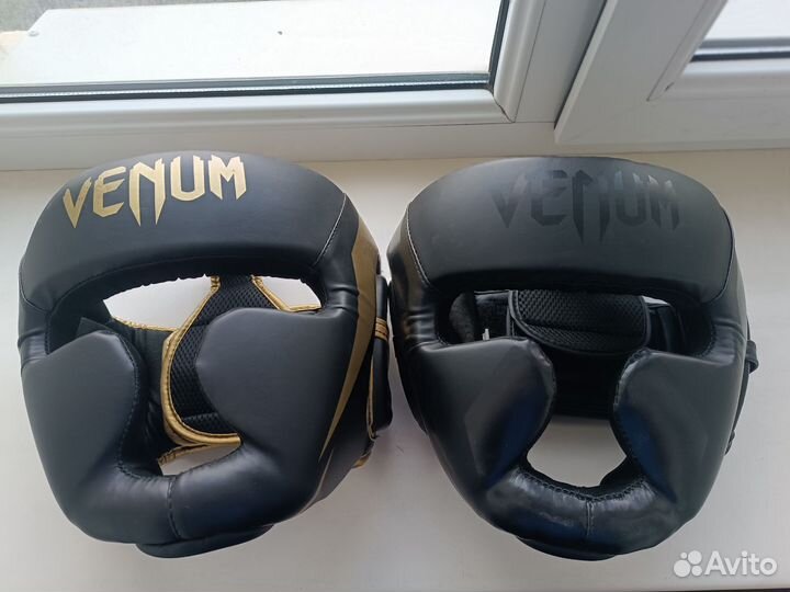 Боксерский шлем venum