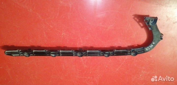 Кронштейн бампера задний левый Lexus Ls 460