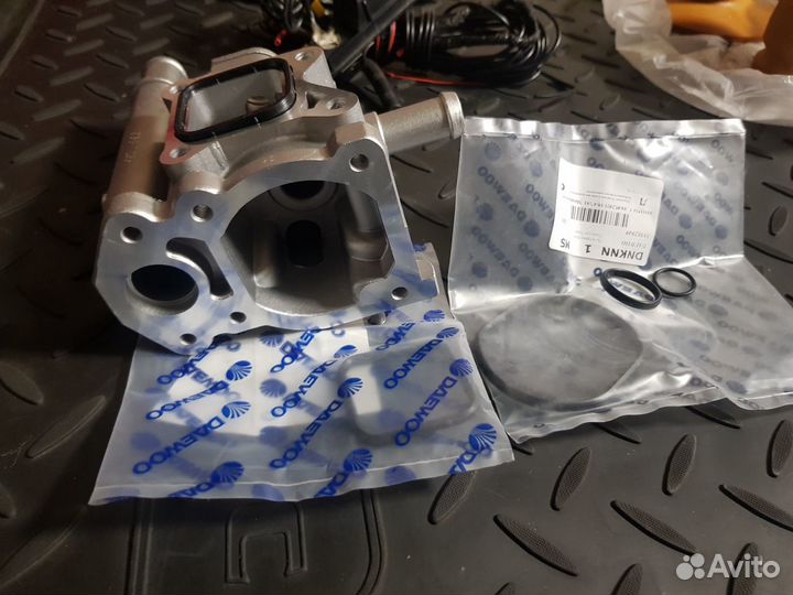 Корпус термостата алюминий + прокладки GM