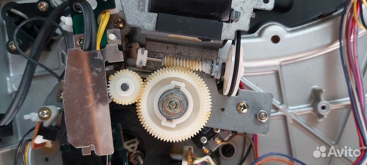 Technics SL-Q33 шестерня
