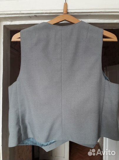 Костюм женский новый, тройка (пиджак, жилет, юбка)