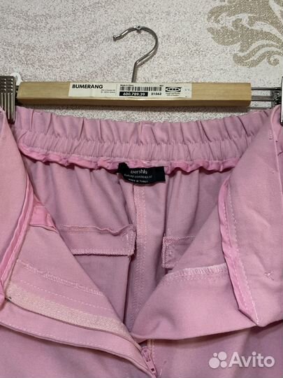 Брюки bershka розовые