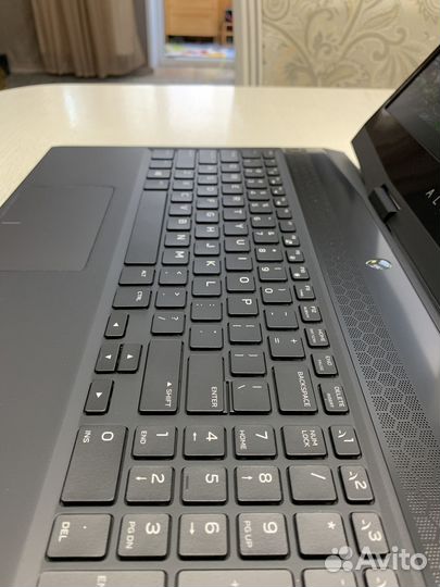 Тонкий игровой ноут Dell Alienware 15 M15 i7 2070