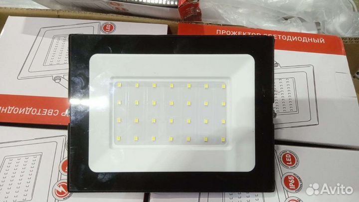 Прожектор светодиодный 50 вт 30вт