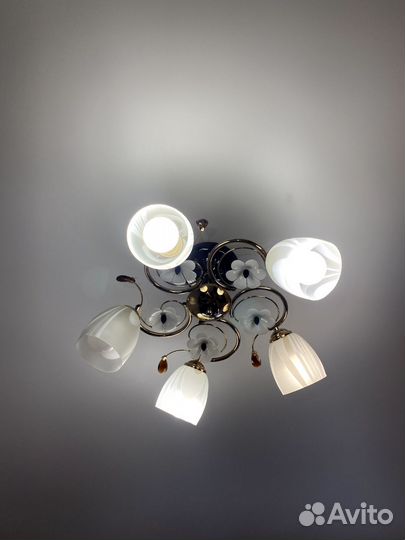 Люстра потолочная бу