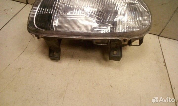 Фара левая Renault Clio, Renault Symbol