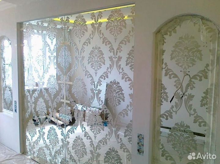 Зеркала с подсветкой по заказу