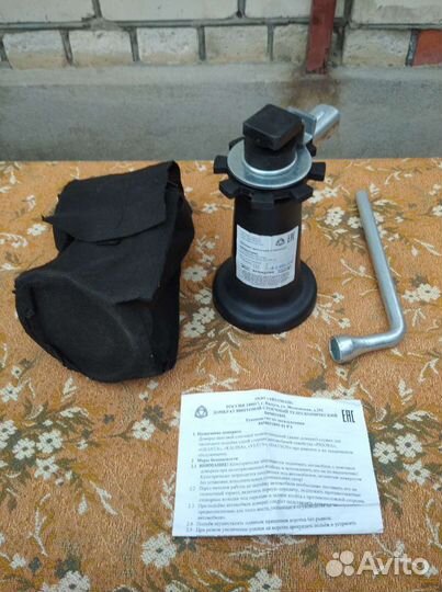 Домкрат новый с Гранты