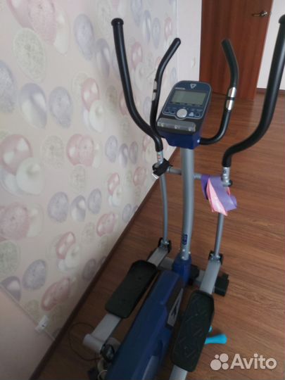 Тренажер элипс