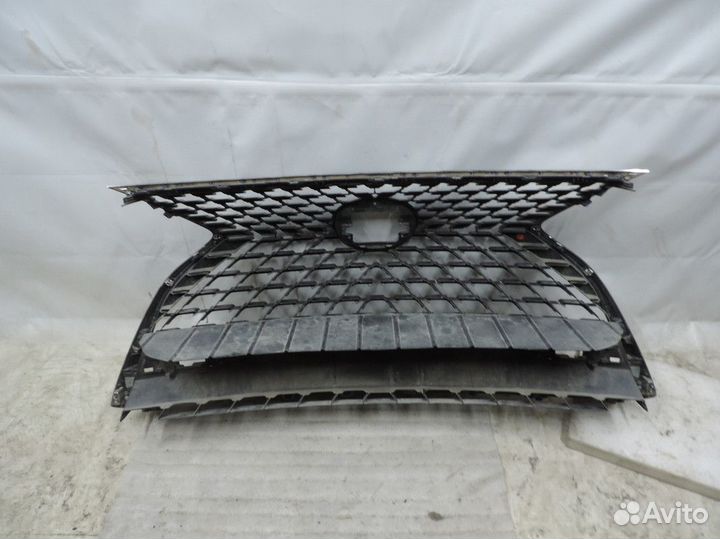 Решетка радиатора Lexus RX350 2019