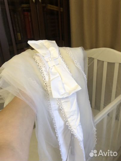 Детская кровать с маятником в состоянии новой