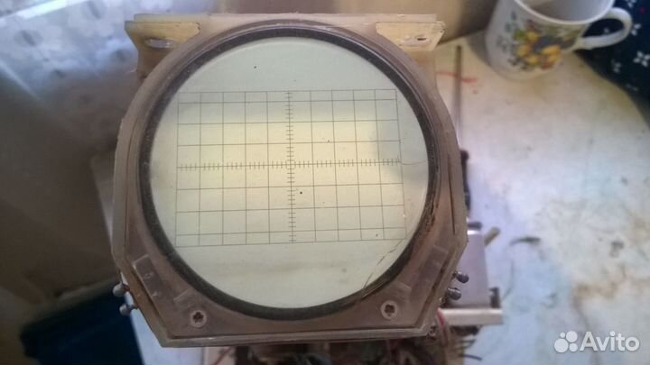 Трубка осциллографическая с частью осциллографа