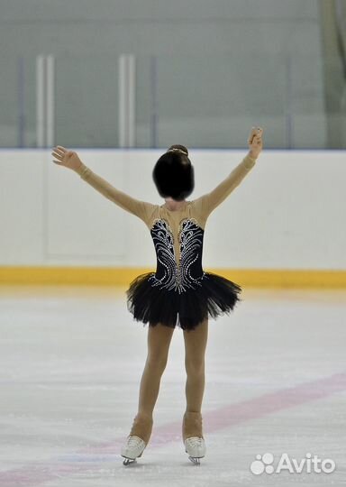 Платье для фигурного катания