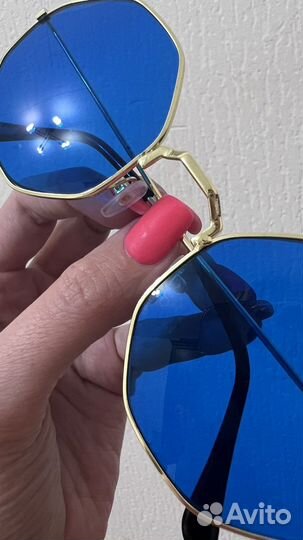 Солнцезащитные очки